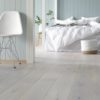 SAGA Exclusive Pearl Oak